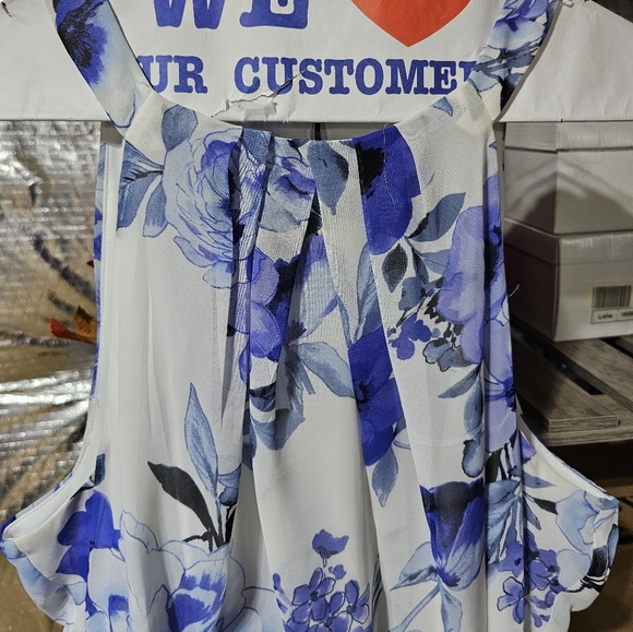 R&K floral dress - Picture 4 of 9